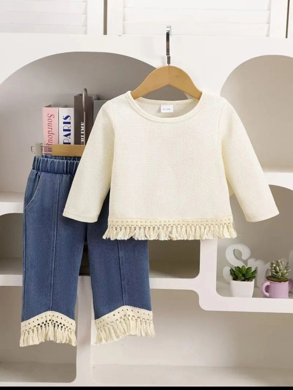New Girls Beige Top and Jeans Pants Set Size 2-3